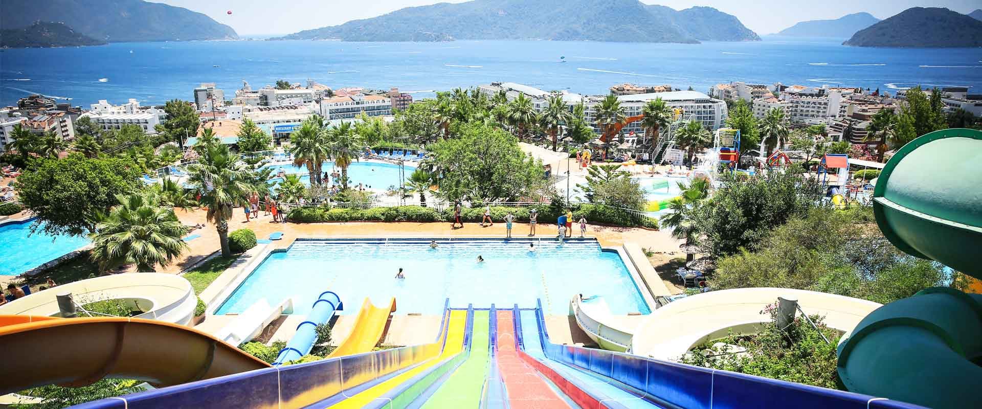 Wave Pool & Yüzme Havuzu